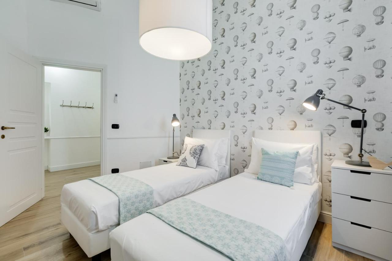 Bmga L Glam Industrial 3-Bed Apartment In Termini Рим Экстерьер фото