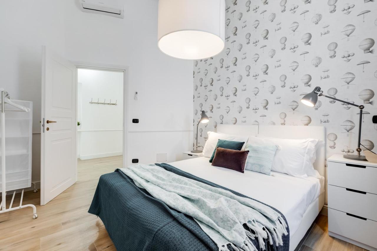 Bmga L Glam Industrial 3-Bed Apartment In Termini Рим Экстерьер фото