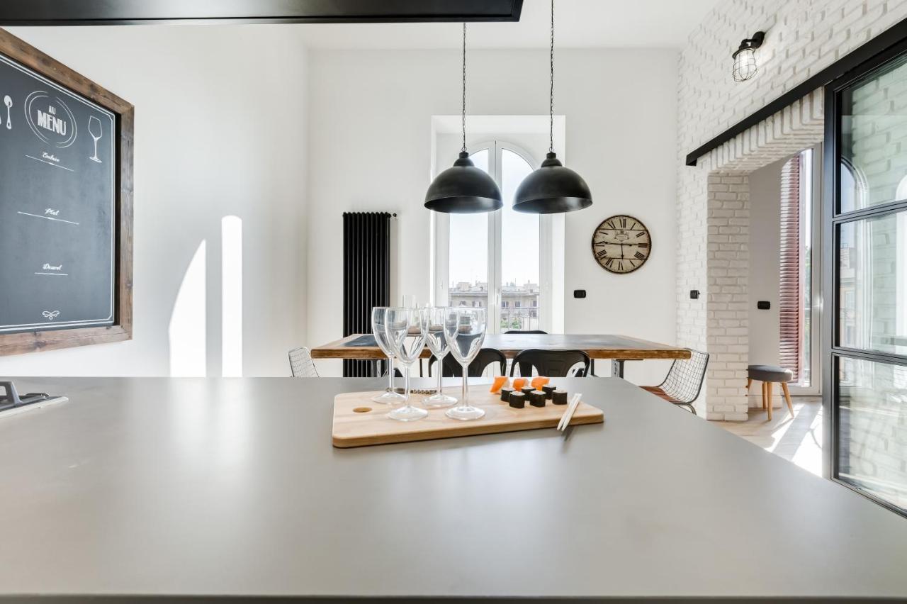 Bmga L Glam Industrial 3-Bed Apartment In Termini Рим Экстерьер фото