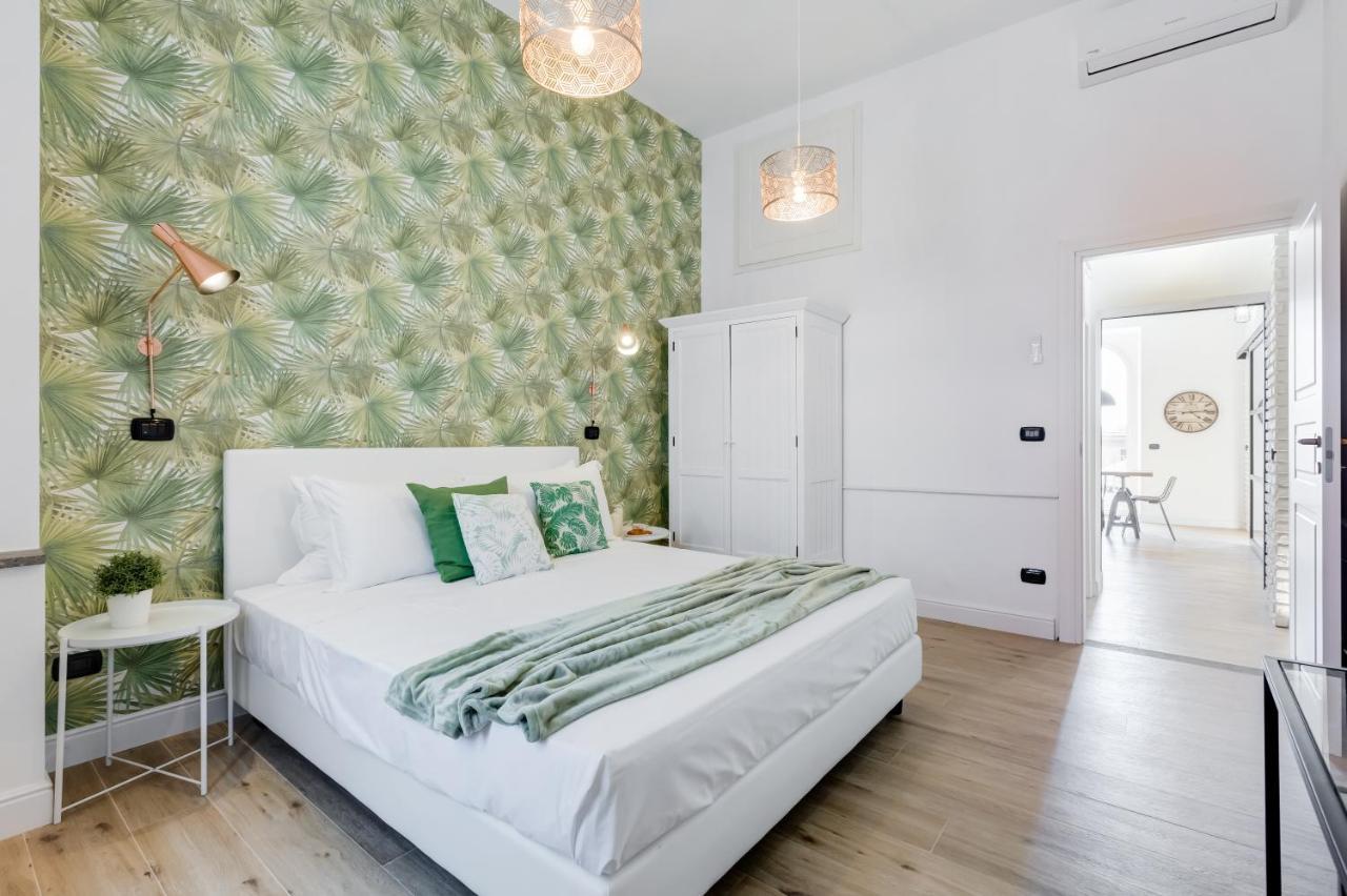 Bmga L Glam Industrial 3-Bed Apartment In Termini Рим Экстерьер фото